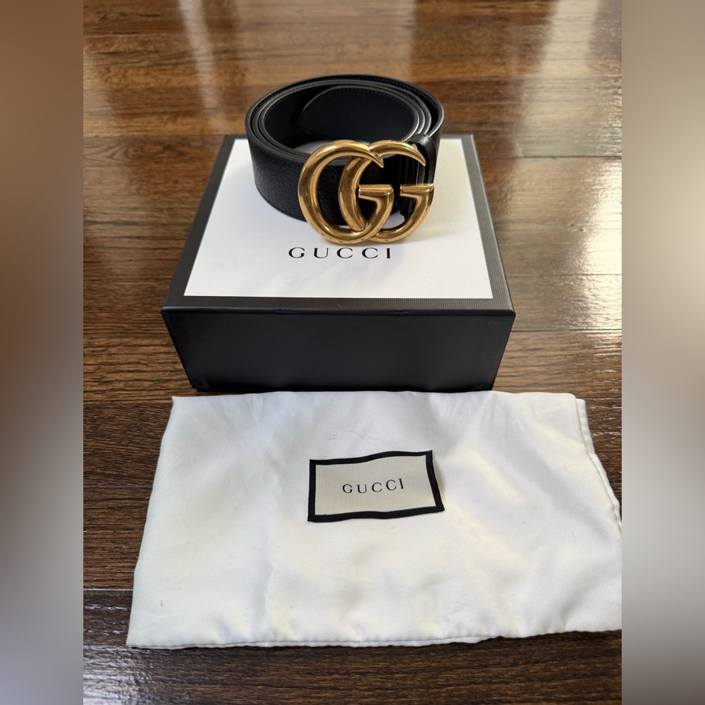 Gucci black leather belt. Men’s but unisex